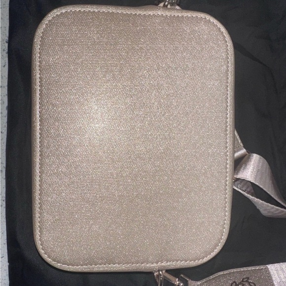 NWT White Elm Limited Edition Color Gold Sparkle Bexley with Dust bag - Picture 7 of 9